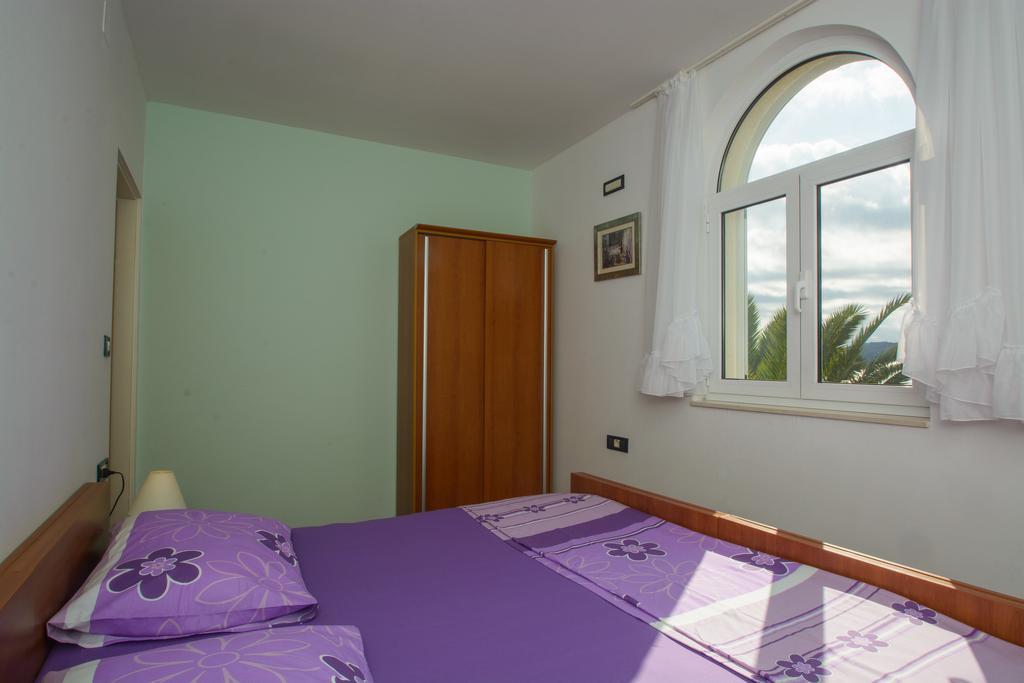 Apartments Jerkunica Rogoznica  Room photo
