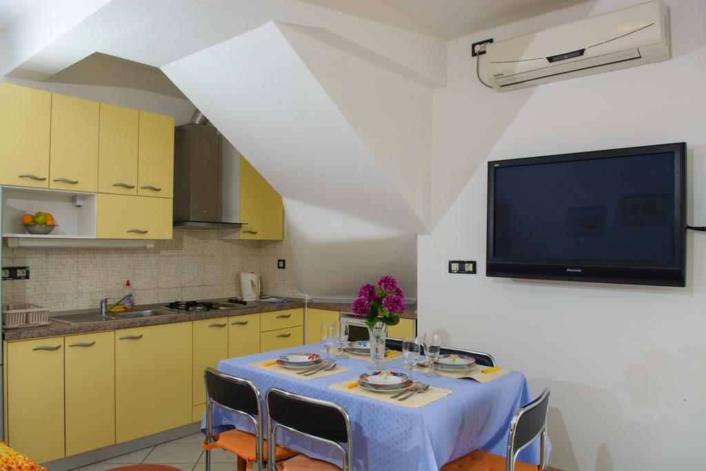 Apartments Jerkunica Rogoznica  Room photo
